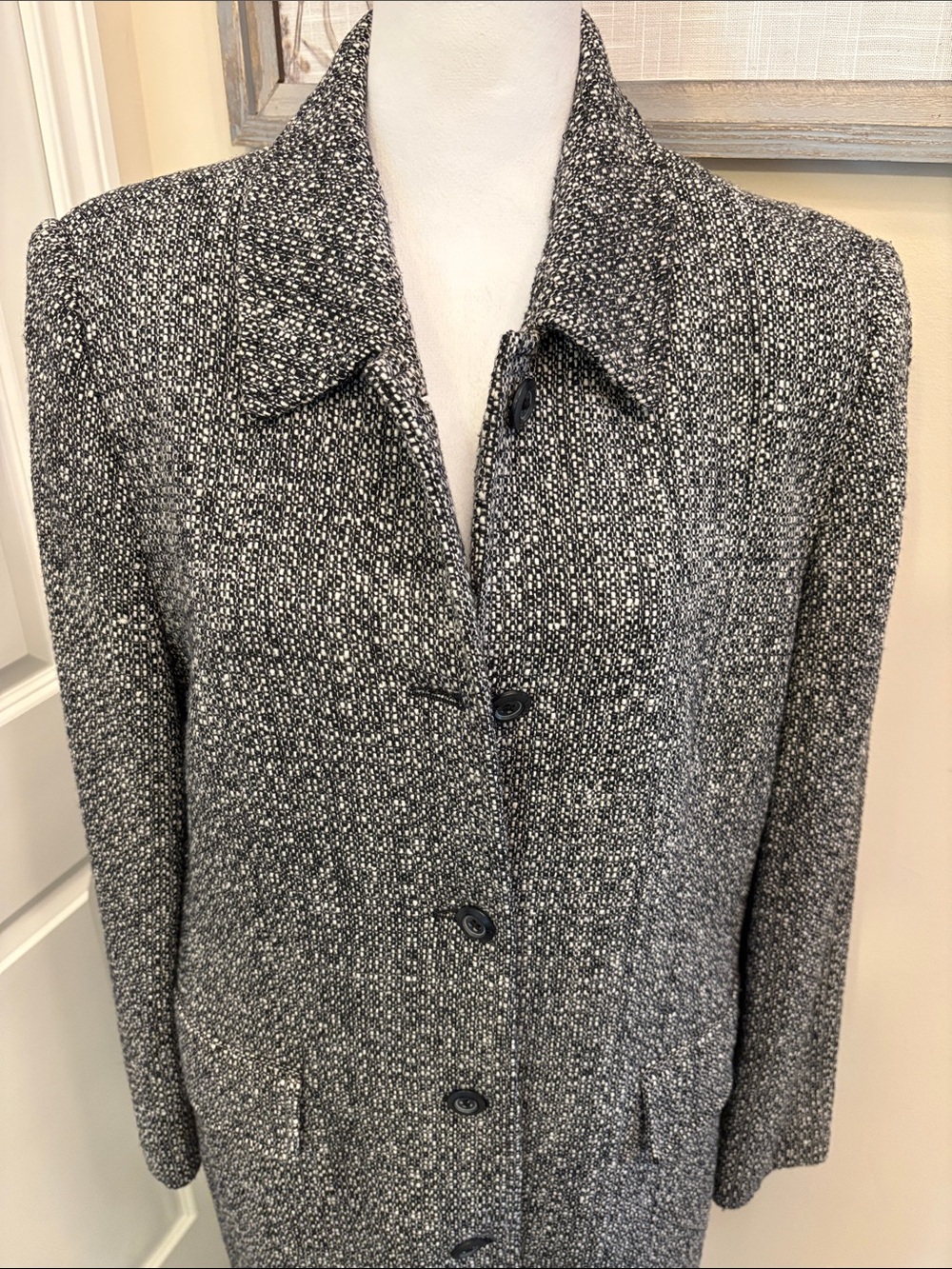 Apostrophe Mid-Length Tweed Coat - Tailored Button-Front 16 - Picture 2 of 16